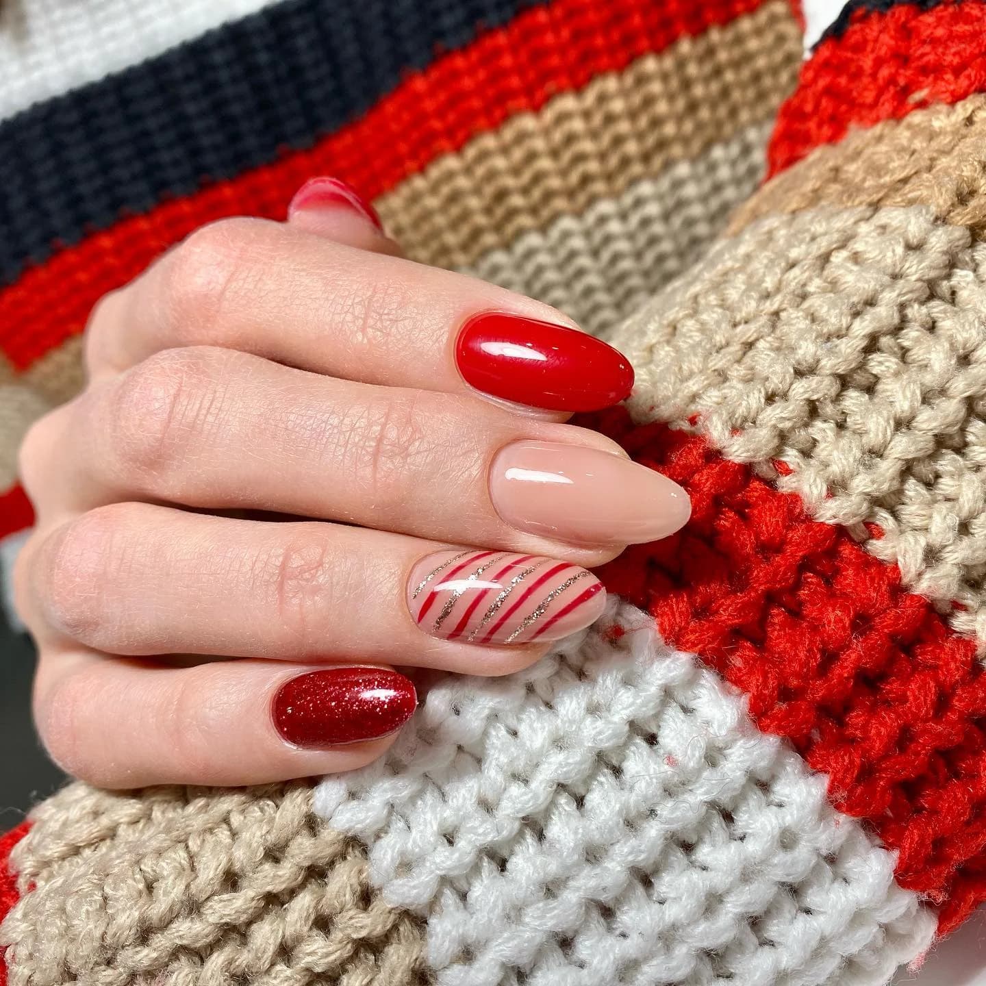 Zdobienia, Czerwień, Nail Lash Time, czerwień, Warszawa Żoliborz