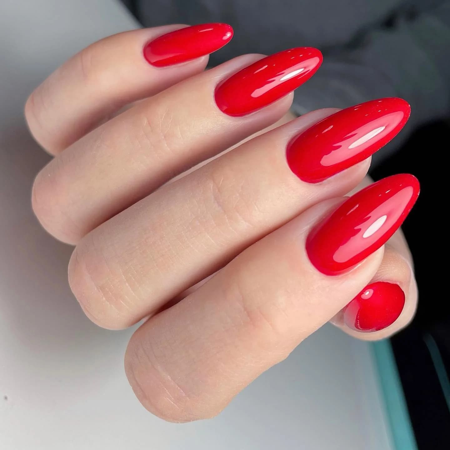 Minimal, Czerwień, Nail Lash Time, czerwień, Warszawa Żoliborz
