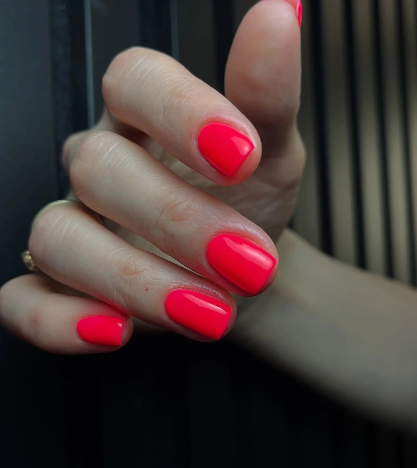 Minimal, Czerwień, Nail Lash Time, czerwień, Warszawa Żoliborz